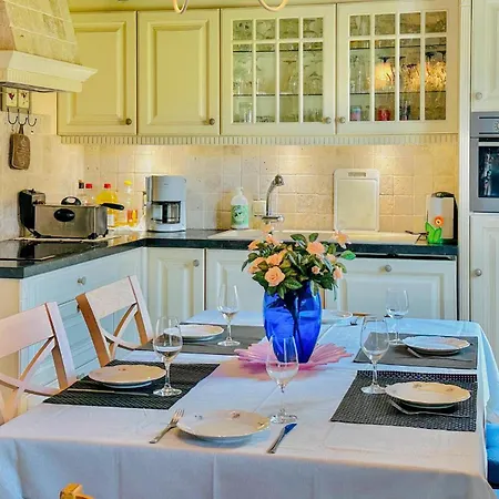 In With Heated Swimming Pool Casa vacanze Bredene