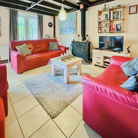 In With Heated Swimming Pool Casa vacanze